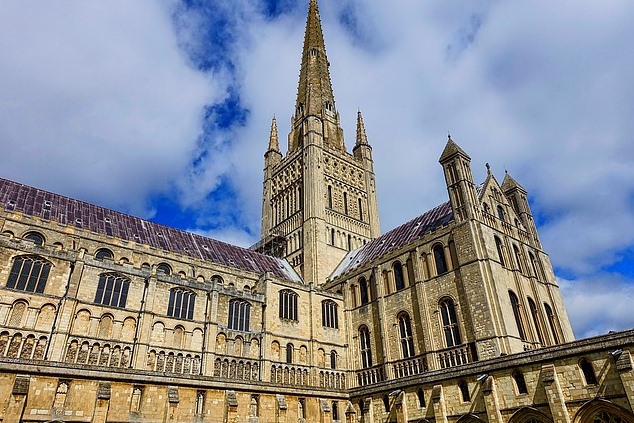 Norwich Cathedral540